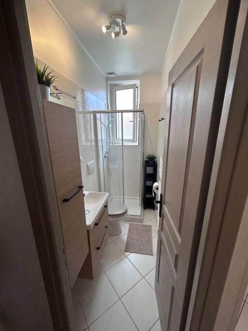Apartment Dans Proche
